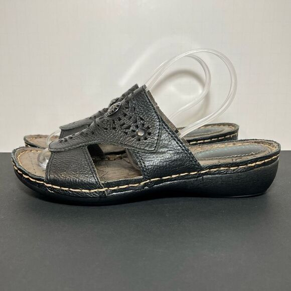 Womens MONTANA Artisan Crafted Perforated Leather Slide Sandals / Size 7 Medium - Picture 3 of 8